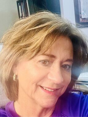 Meet your Posher, Anita